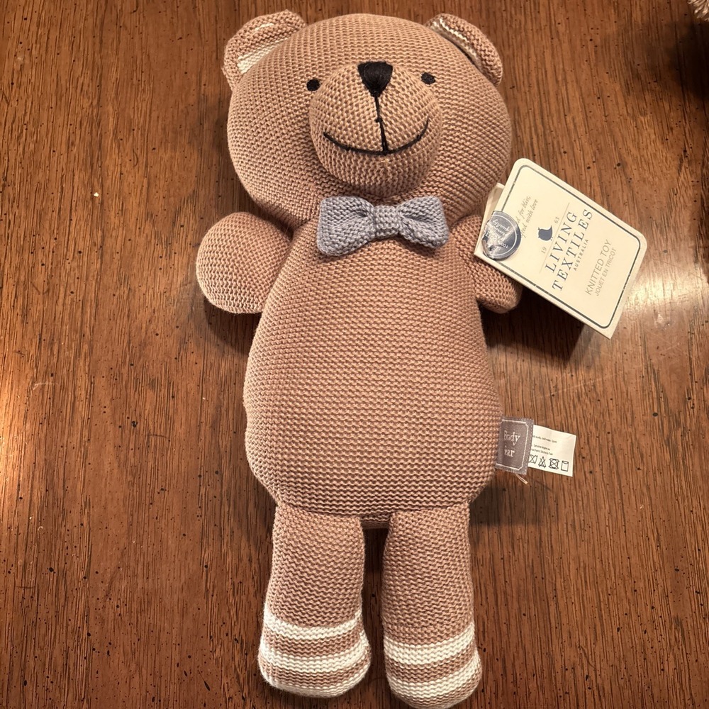 Living Textiles Australia Knitted Toy - Brooklyn Bear (Shell:‎ Cotton) NWT